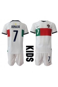 Fotbalové Dres Portugalsko Cristiano Ronaldo #7 Dětské Venkovní Oblečení MS 2022 Krátký Rukáv (+ trenýrky)